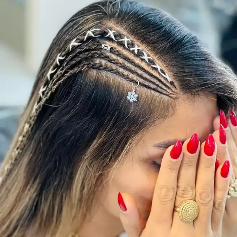 شینیون، براشینگ، بافت مو، اکستنشن مو - کراتین، ریباندینگ، بوتاکس و پروتئین تراپی مو - مینا رزین